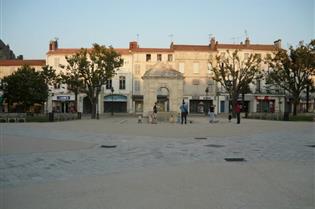 Place des Thermes de Rochefort